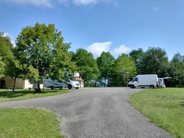 huuronzecamper.com - mooi dorpje in zuid-frankrijk